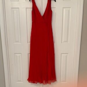 Red Pleated Sleeveless V-Neck Dress